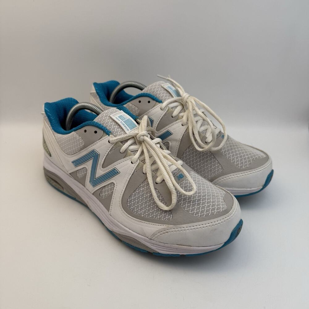 New Balance 1540v2 Made In USA Women's Size 10 2E (Wide) Sneakers White Blue